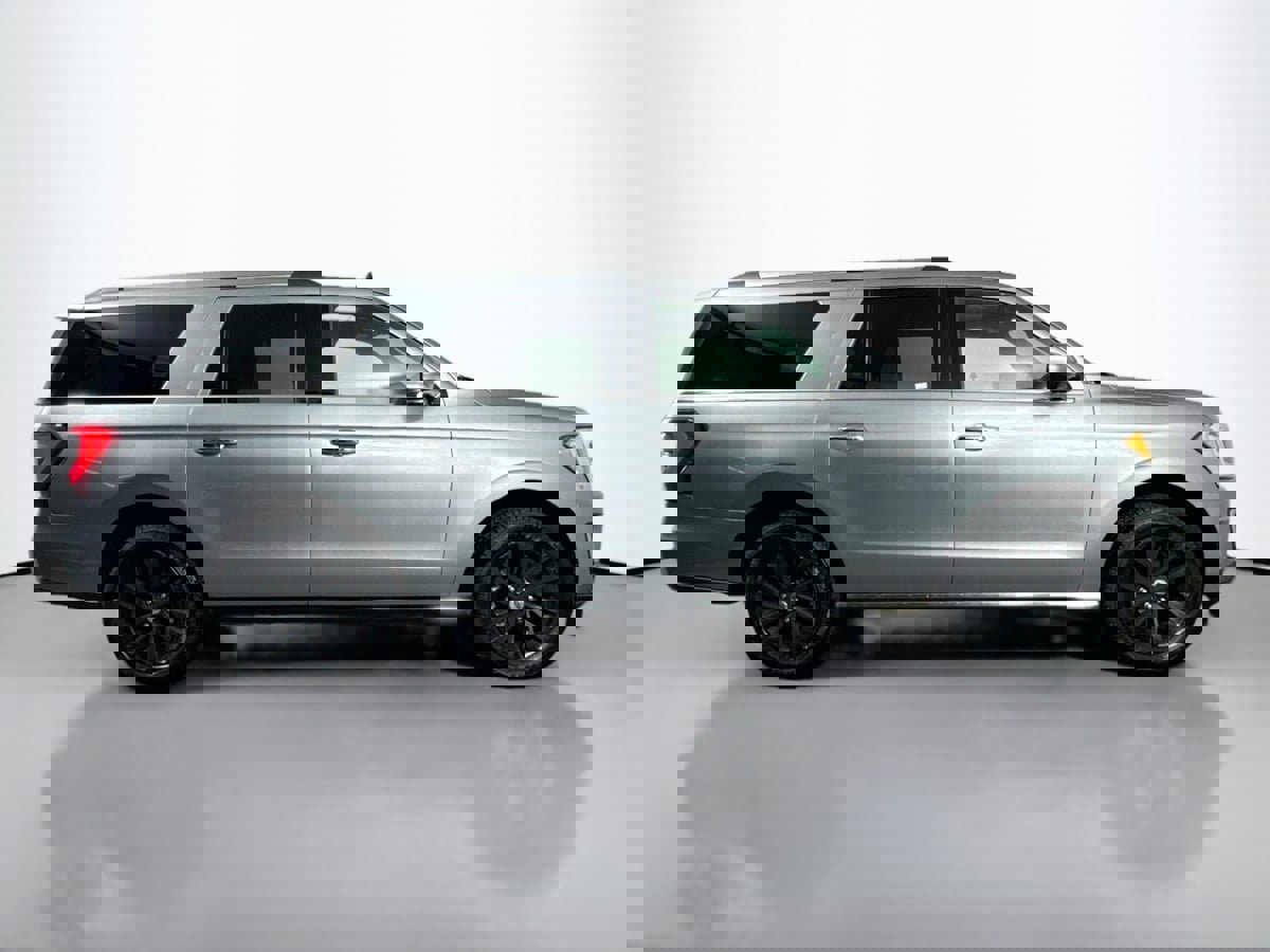 Used 2021 Ford Expedition Max Limited image 4