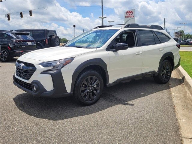 Used 2024 Subaru Outback Onyx Edition image 3