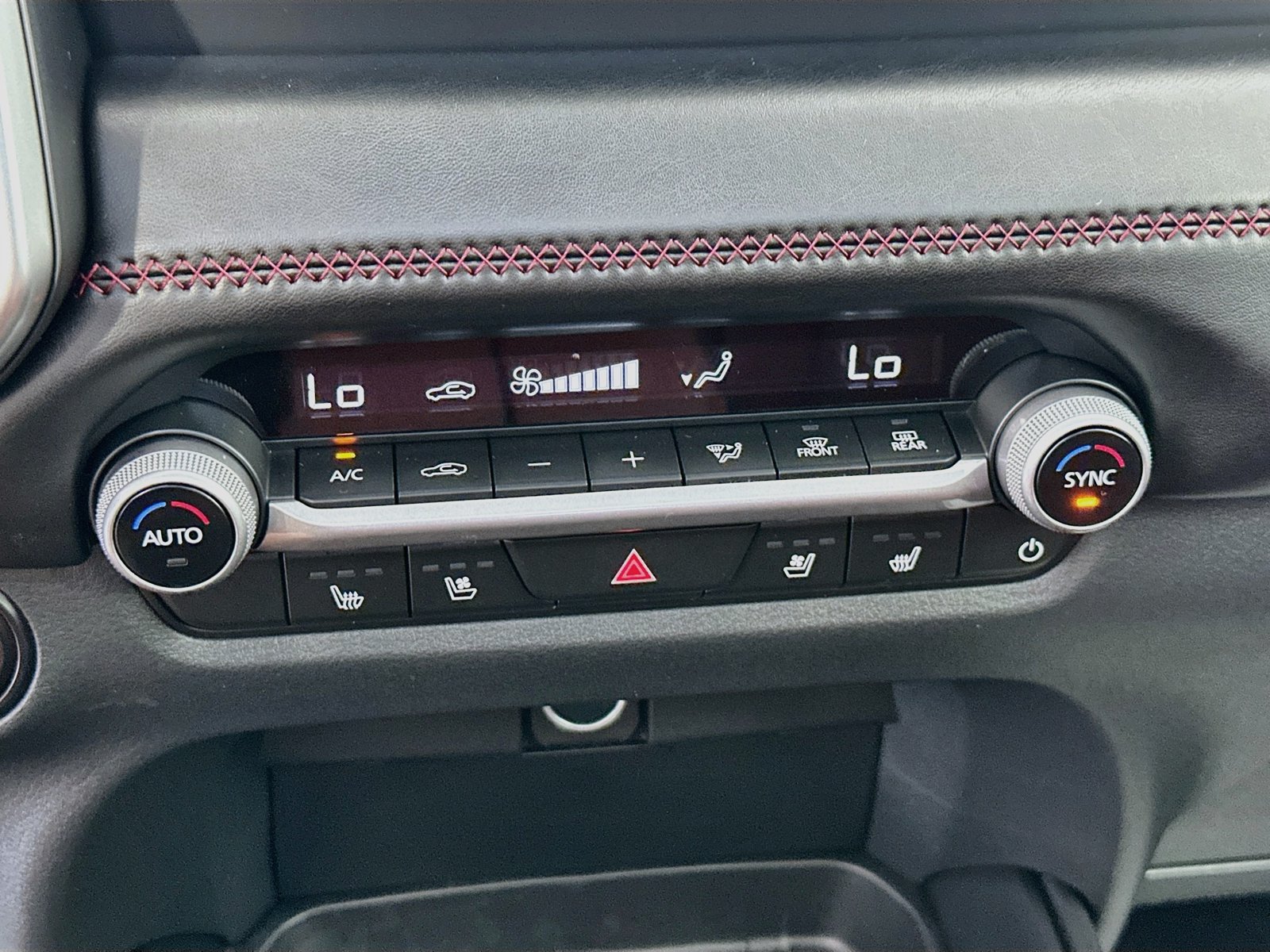 New 2026 MAZDA CX-50 AWD 2.5 Hybrid w/ Premium Pkg image 16