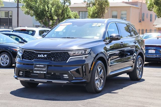 Certified 2023 Kia Sorento EX FWD image 5
