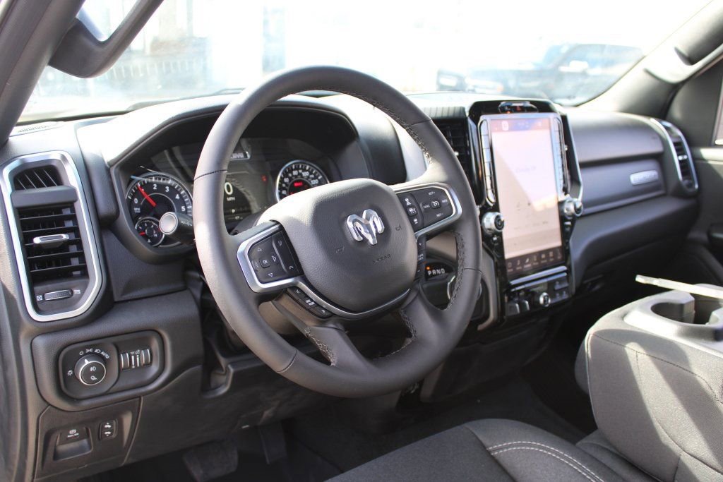 Used 2025 RAM 1500 Big Horn image 11