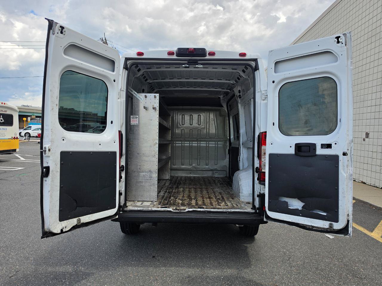 Used 2019 RAM ProMaster 2500 FWD image 8