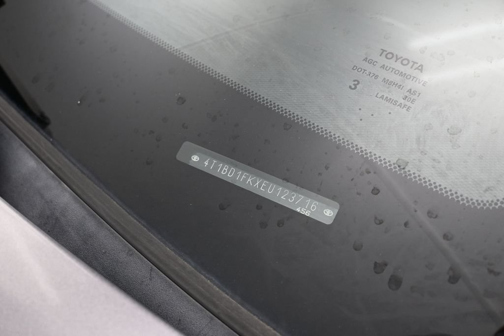 Used 2014 Toyota Camry SE w/ Moonroof Package FWD image 37