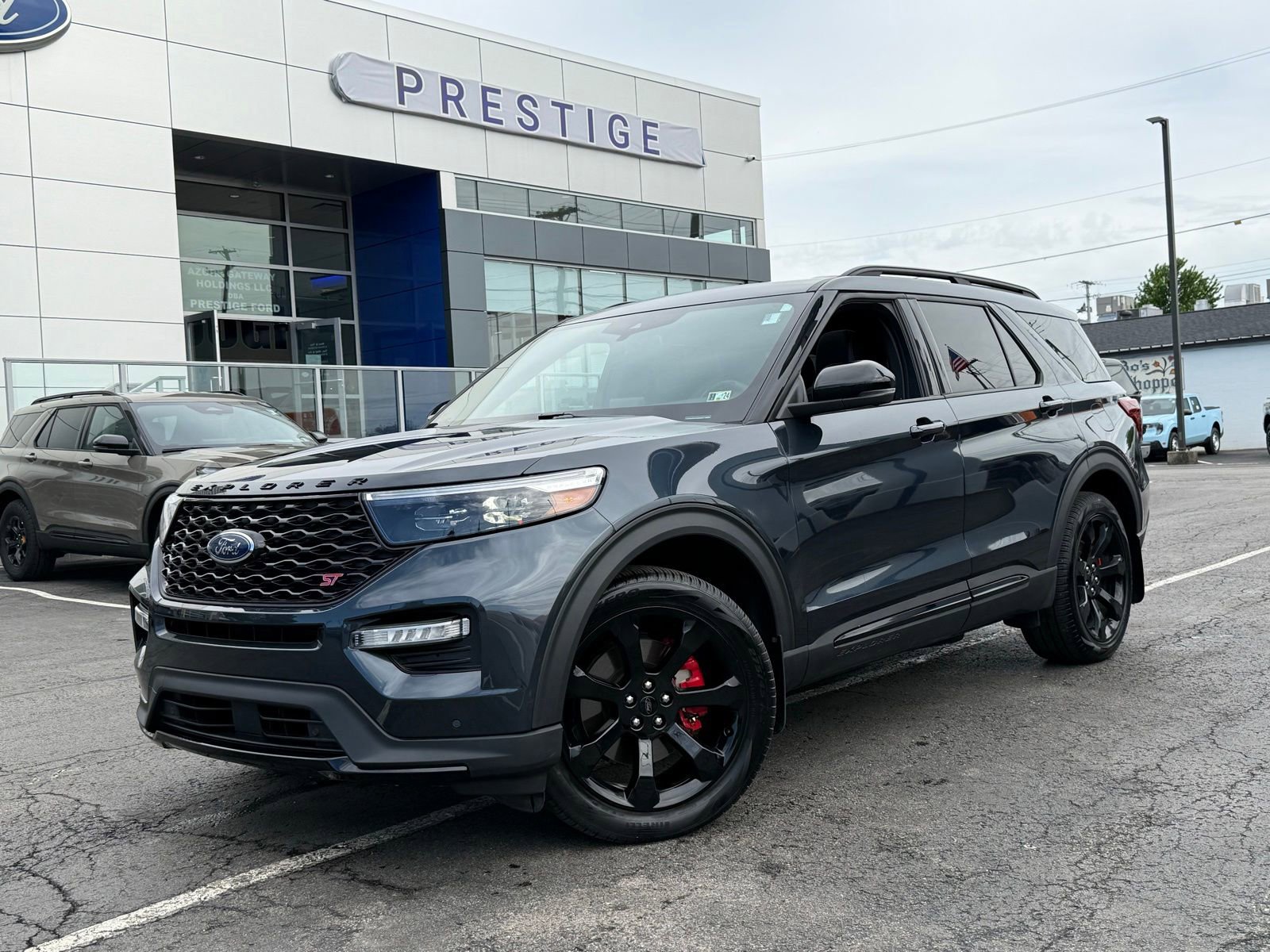 Used 2023 Ford Explorer ST w/ Equipment Group 401A AWD/4WD image 20