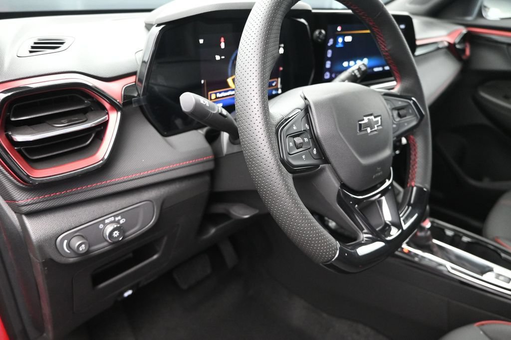 New 2026 Chevrolet TrailBlazer RS w/ Convenience Package FWD image 12