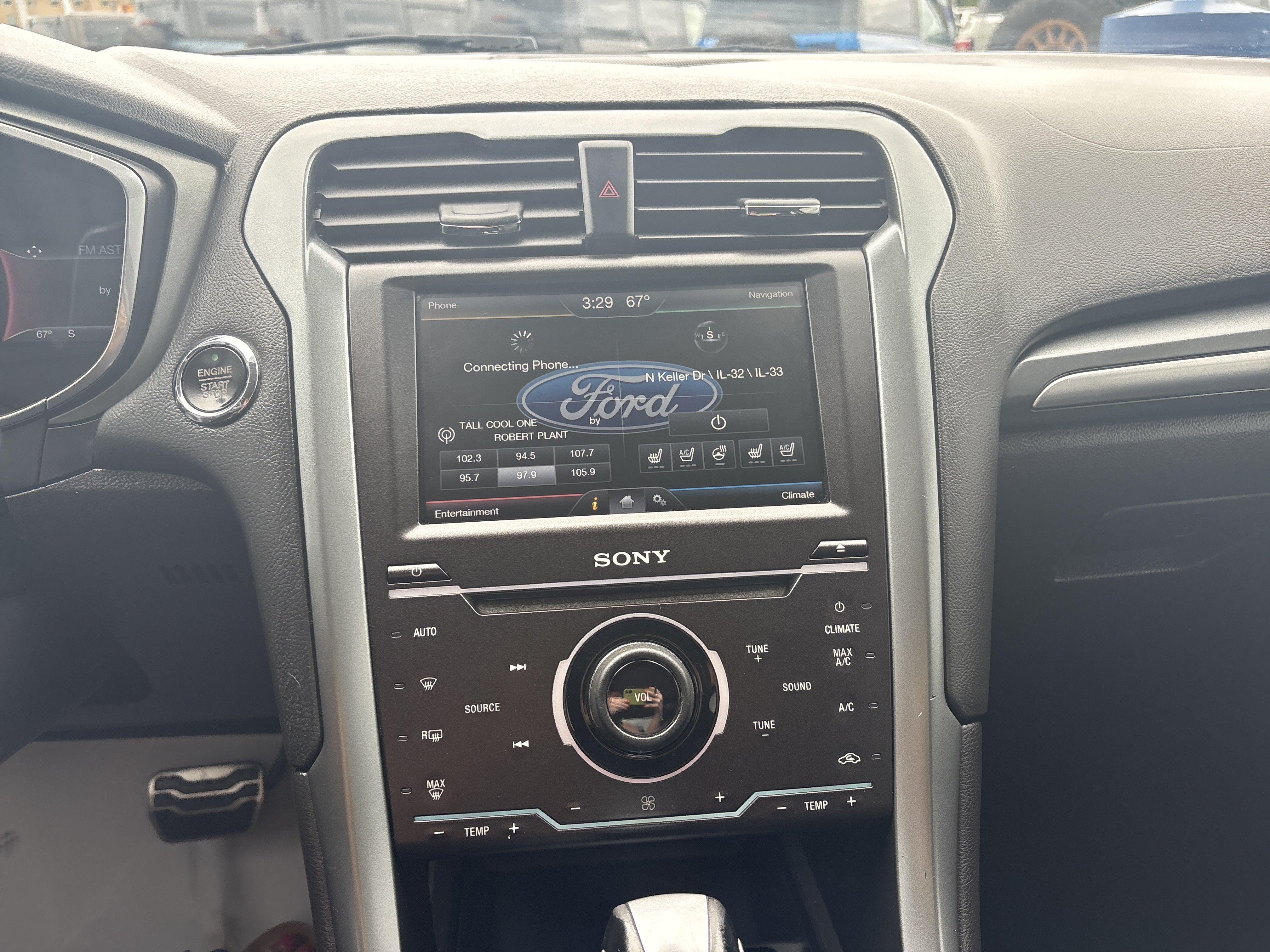 Used 2015 Ford Fusion Titanium FWD image 10
