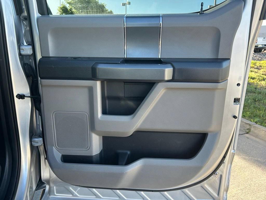 Used 2018 Ford F150 XLT w/ Equipment Group 302A Luxury AWD/4WD image 26