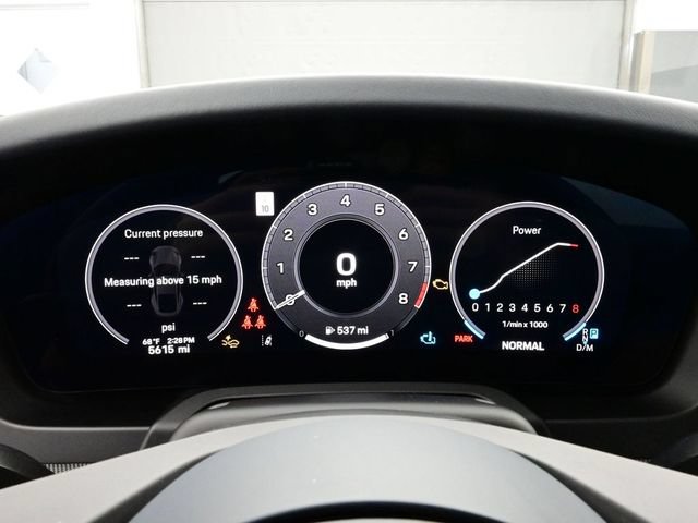 Certified 2025 Porsche 911 Carrera S RWD image 9