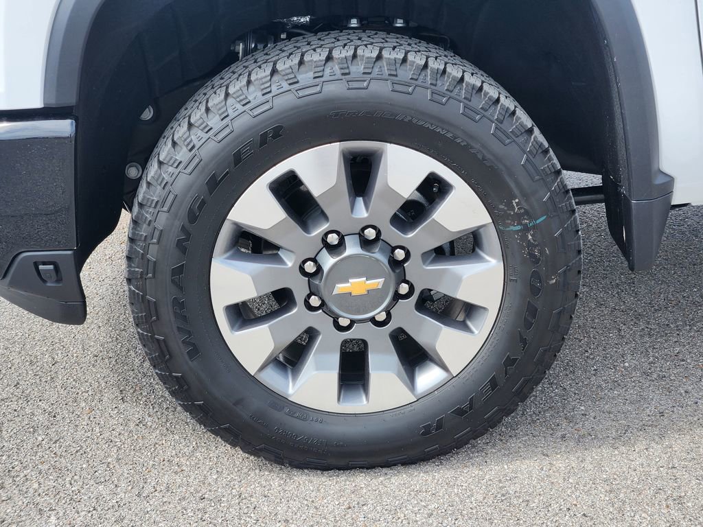 New 2026 Chevrolet Silverado 2500 Custom w/ Custom Value Package image 12