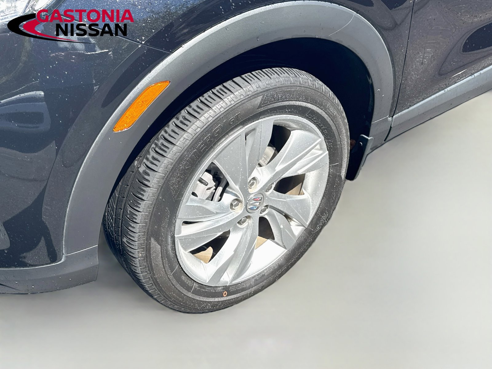 Used 2025 Buick Encore GX Preferred AWD/4WD image 35