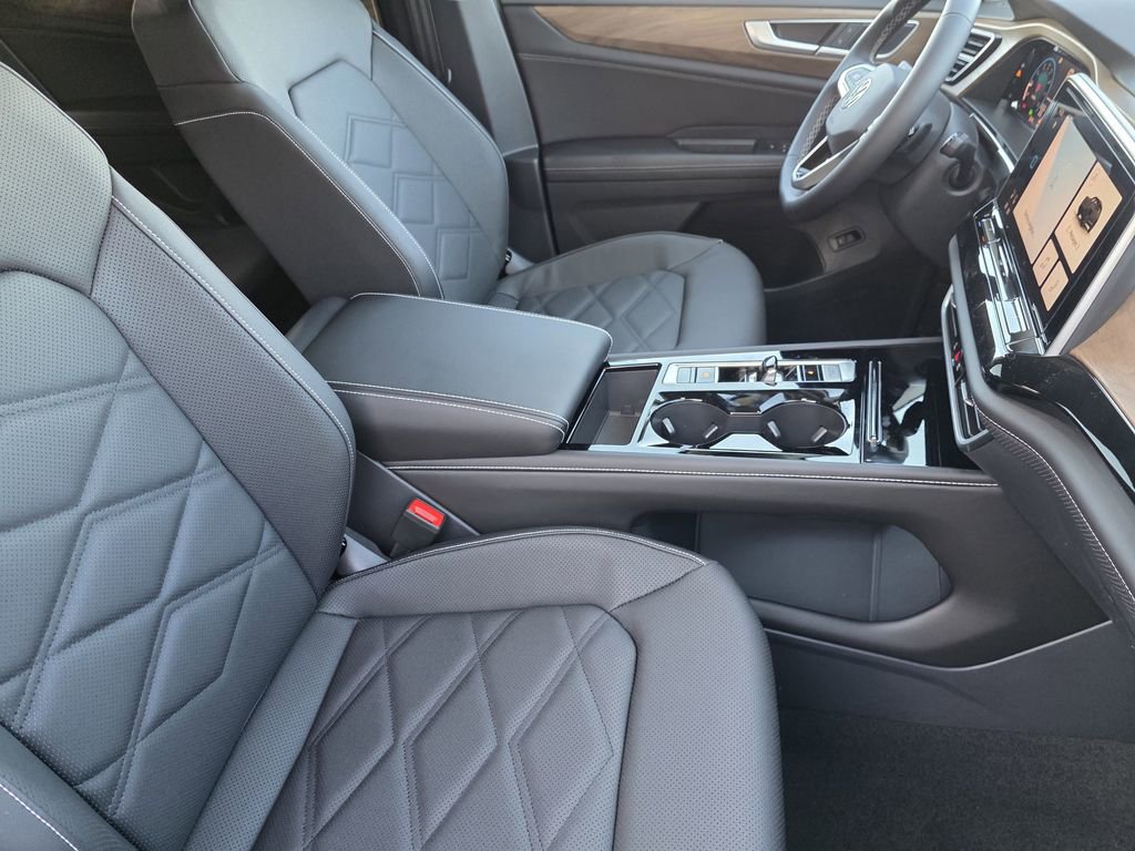 New 2026 Volkswagen Atlas SE image 10