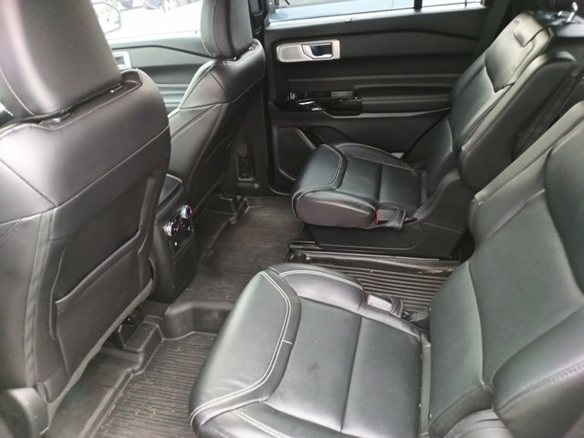 Used 2023 Ford Explorer ST w/ Equipment Group 401A image 6