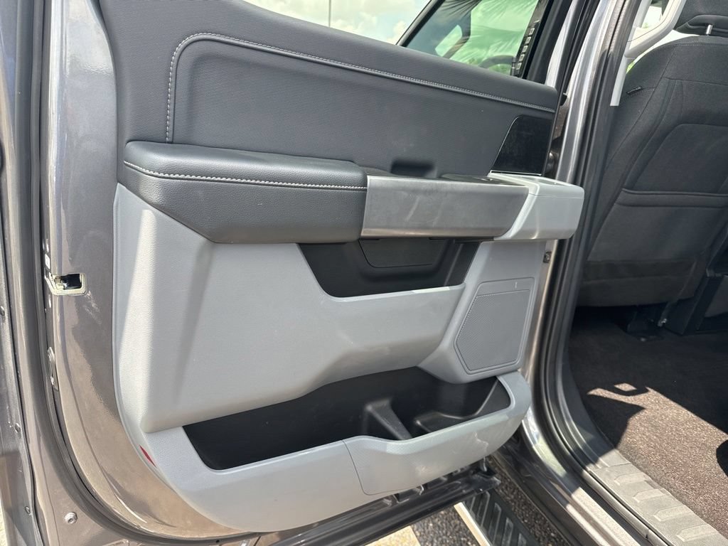 Used 2022 Ford F150 XLT w/ Equipment Group 302A High AWD/4WD image 20