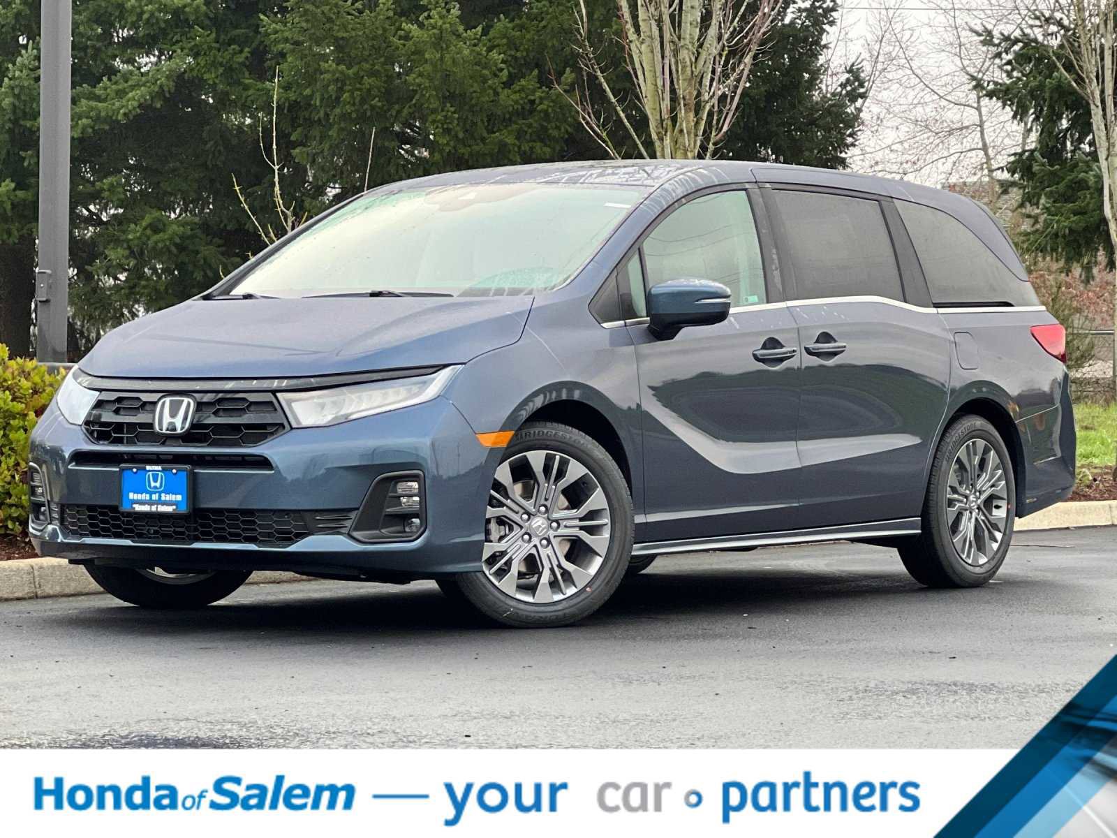 New 2026 Honda Odyssey Touring image 1