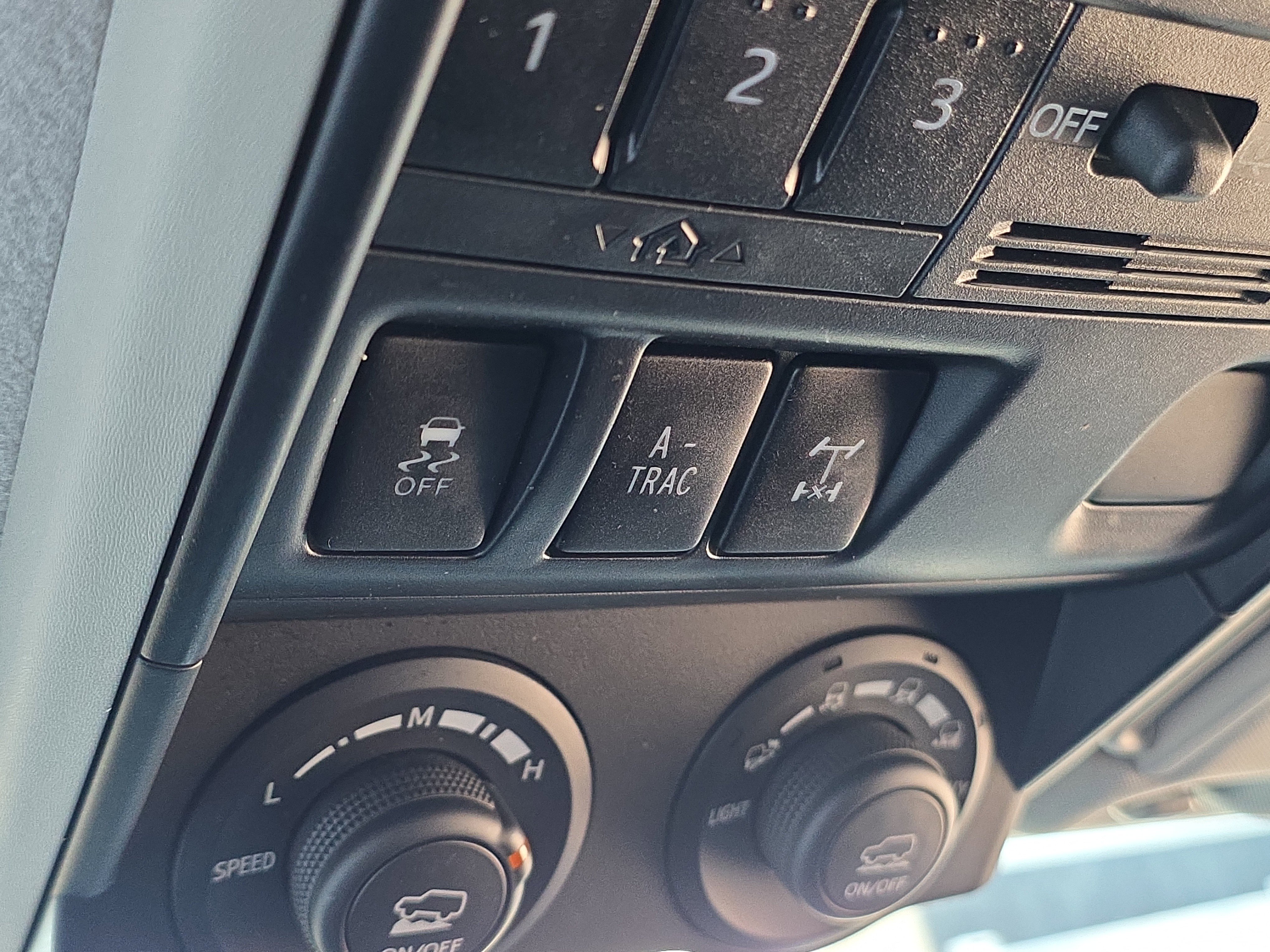 Used 2016 Toyota 4Runner TRD Pro AWD/4WD image 21