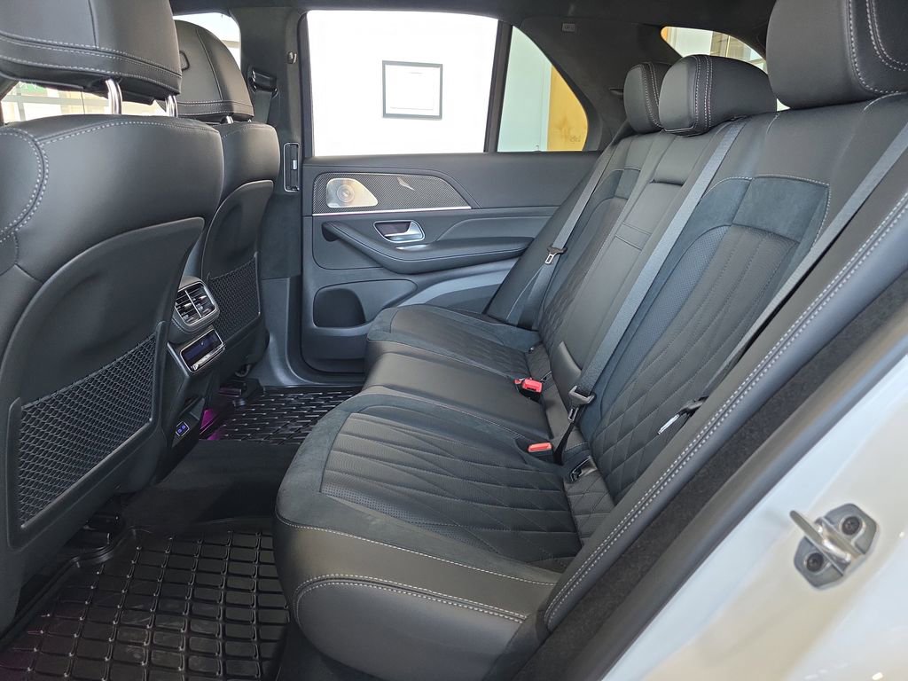 New 2026 Mercedes-Benz GLE 63 AMG S image 10