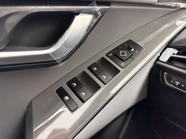 New 2026 Kia Niro EX FWD image 21