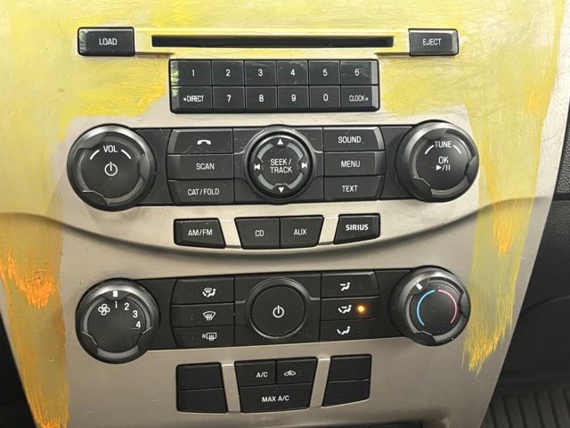 Used 2009 Ford Focus SE image 17