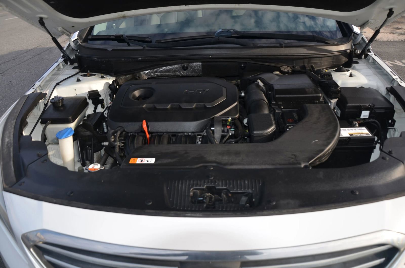 Used 2016 Hyundai Sonata SE w/ Cargo Package image 39