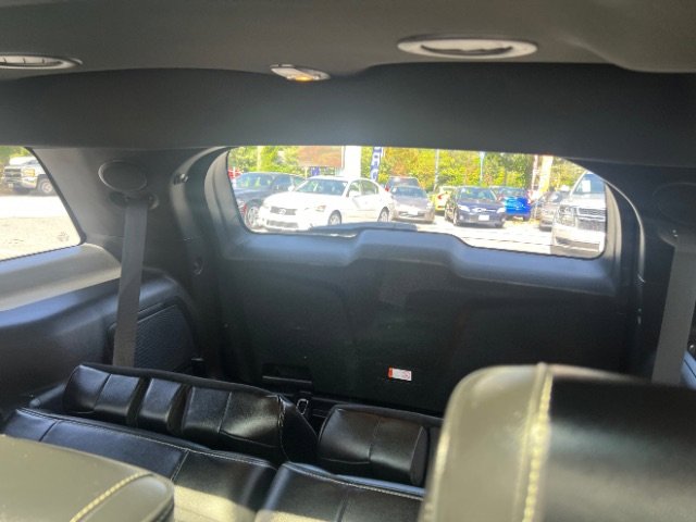 Used 2018 Ford Explorer Platinum image 48