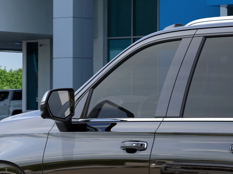 New 2026 Chevrolet Suburban Premier RWD image 12