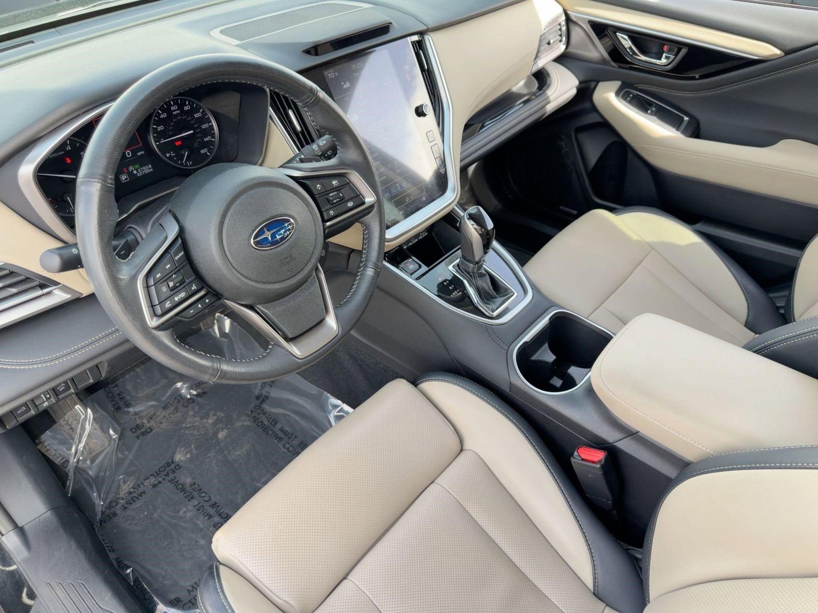 Used 2023 Subaru Outback Limited image 4