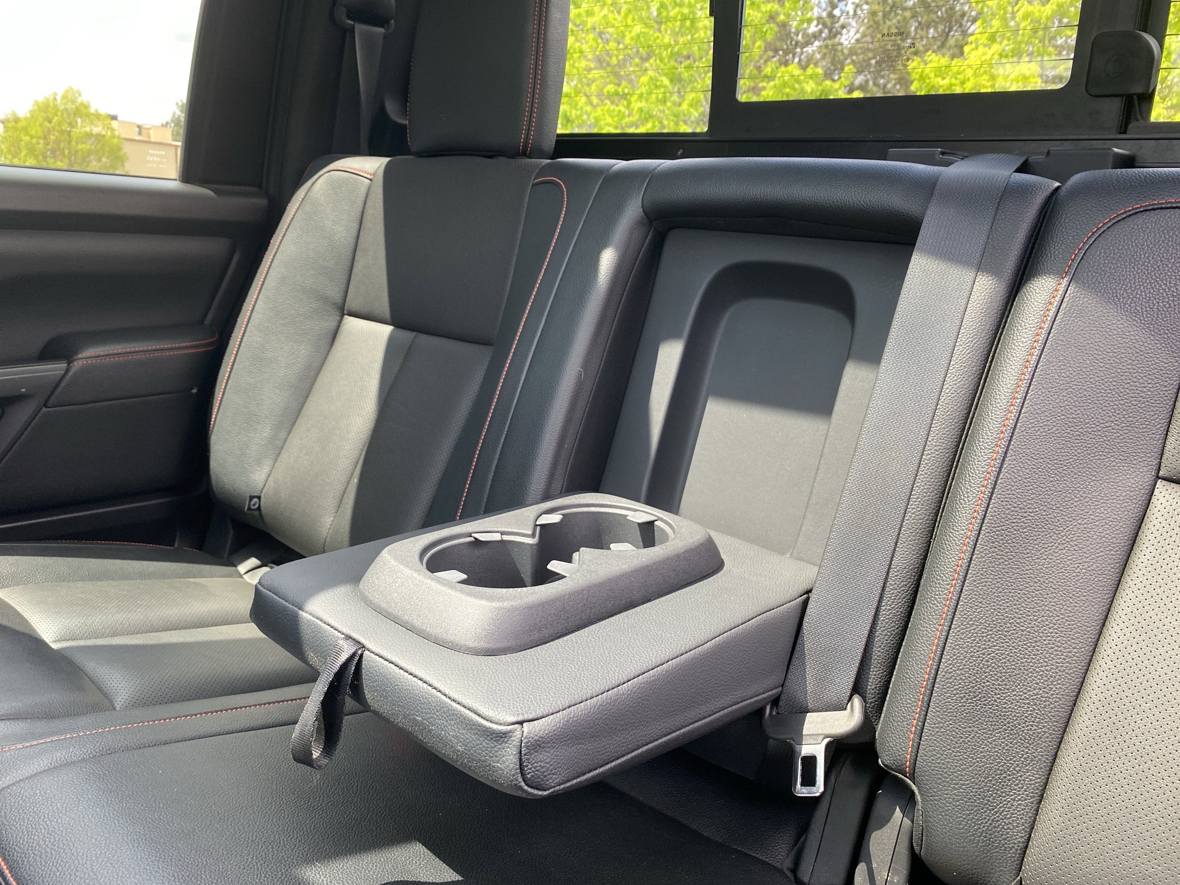 Used 2020 Nissan Titan PRO-4X image 27