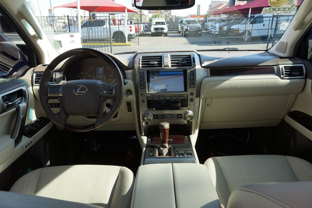 Used 2017 Lexus GX 460 Premium AWD/4WD image 17