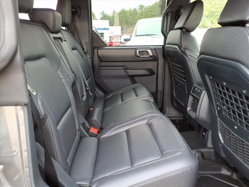 New 2025 Ford Bronco Badlands w/ Sasquatch Package image 9