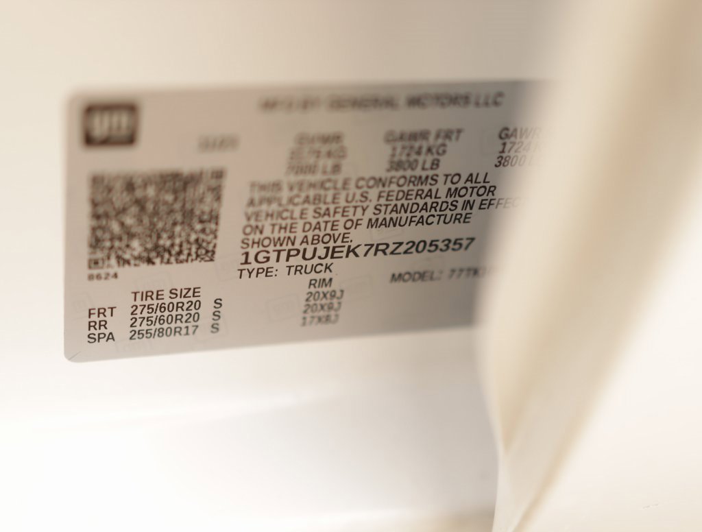 Used 2024 GMC Sierra 1500 Elevation image 37