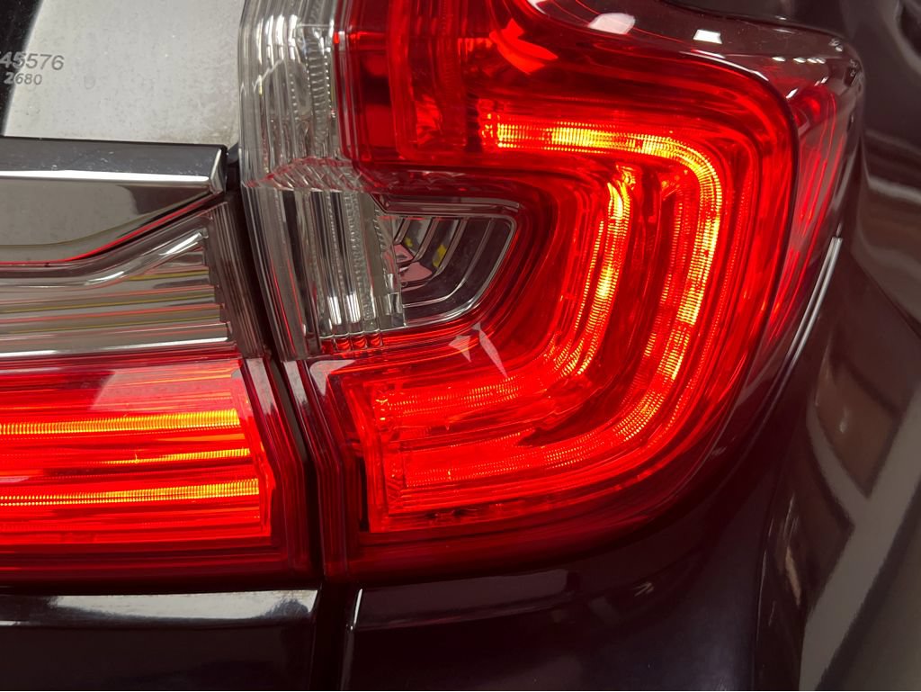 Used 2017 Honda CR-V Touring image 29