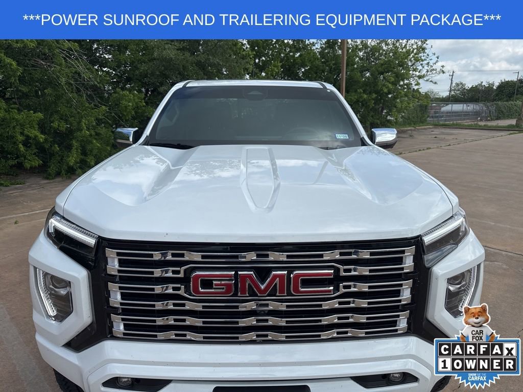 Used 2024 GMC Canyon Denali image 2