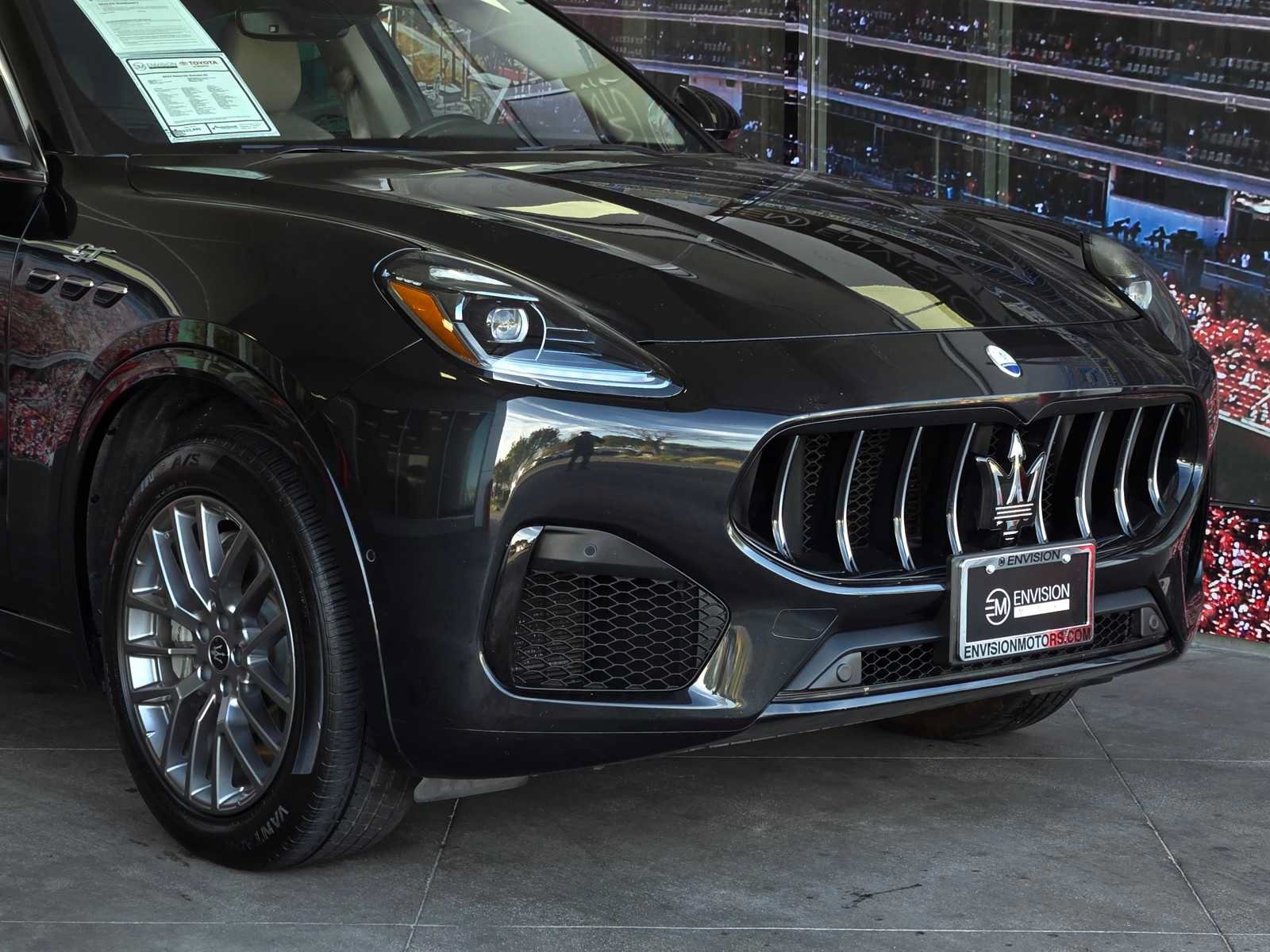 Used 2023 Maserati Grecale GT AWD/4WD image 2
