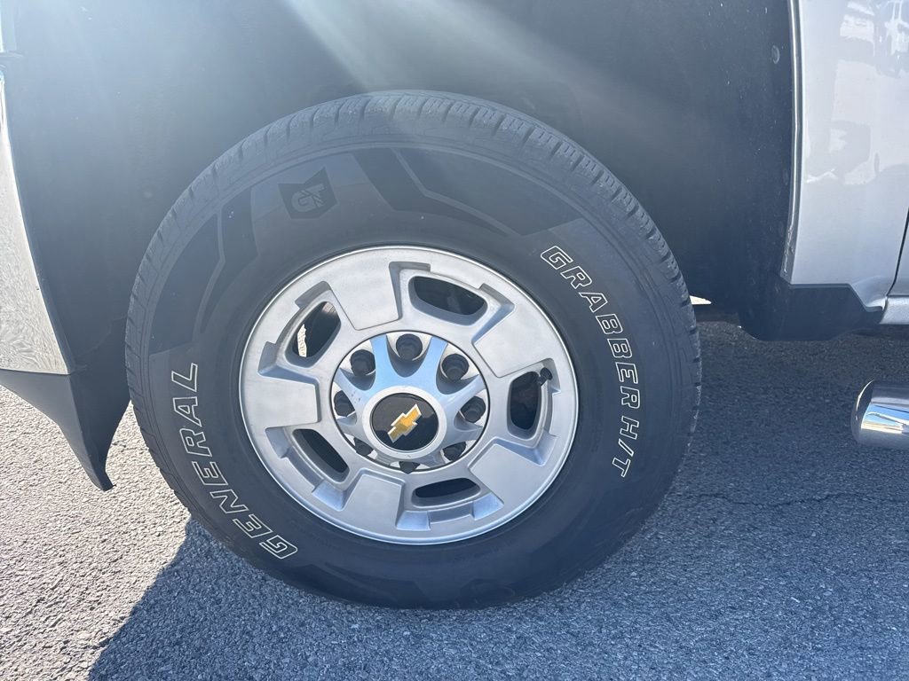 Used 2019 Chevrolet Silverado 2500 LT w/ Z71 Package, Off-Road AWD/4WD image 11