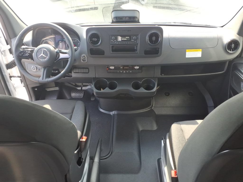 New 2026 Mercedes-Benz Sprinter 2500 image 27