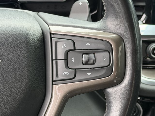 Used 2022 Chevrolet Silverado 1500 High Country w/ High Country Premium Package AWD/4WD image 15