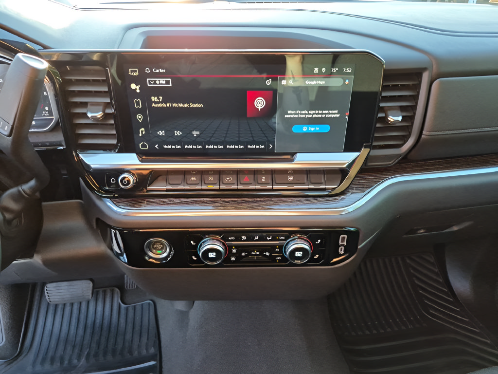 Used 2024 GMC Sierra 1500 Elevation RWD image 22