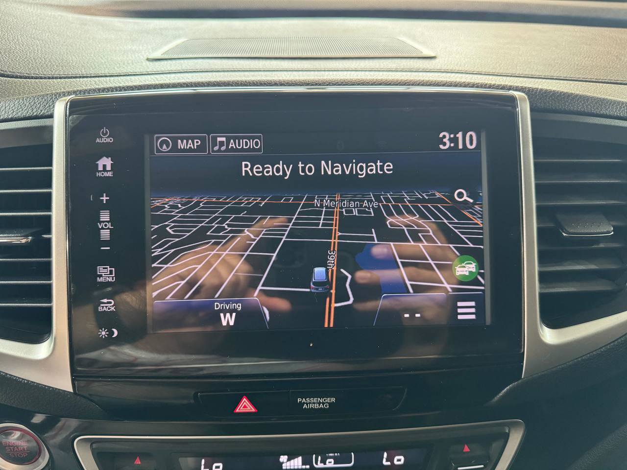 Used 2017 Honda Pilot Touring image 30