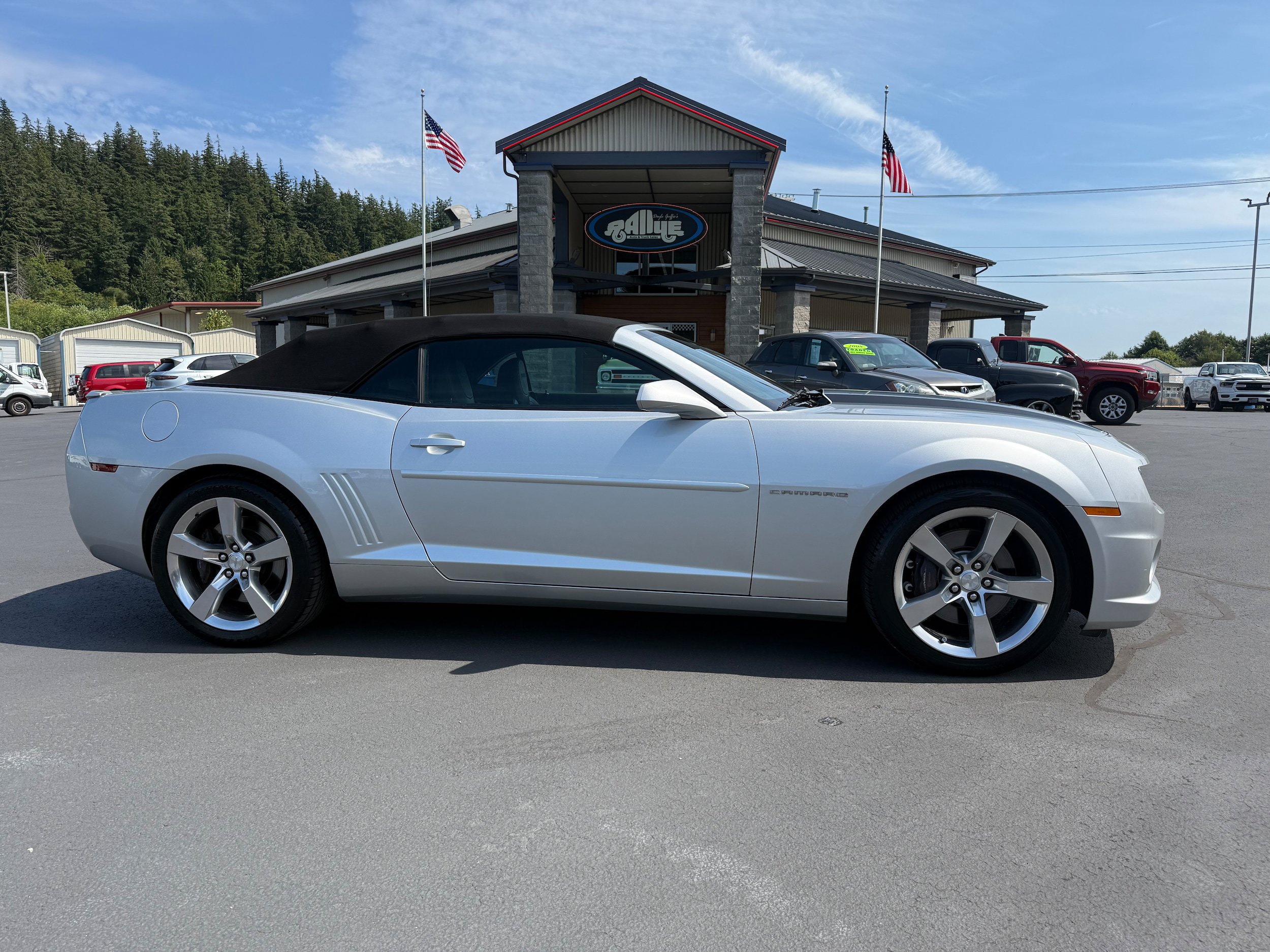 Used 2012 Chevrolet Camaro SS w/ RS Package RWD image 4