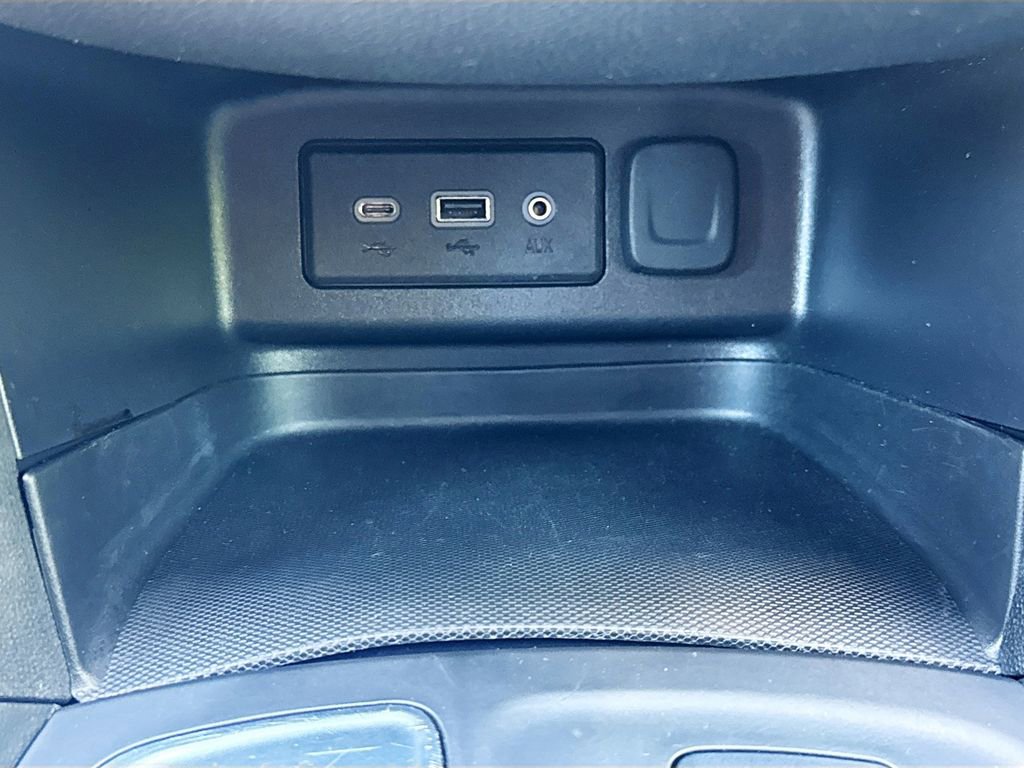 Used 2024 Chevrolet Equinox LT FWD image 21