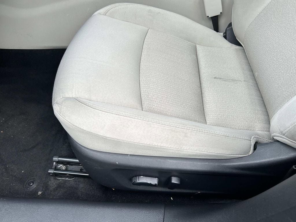 Used 2019 Nissan Altima 2.5 S AWD/4WD image 21