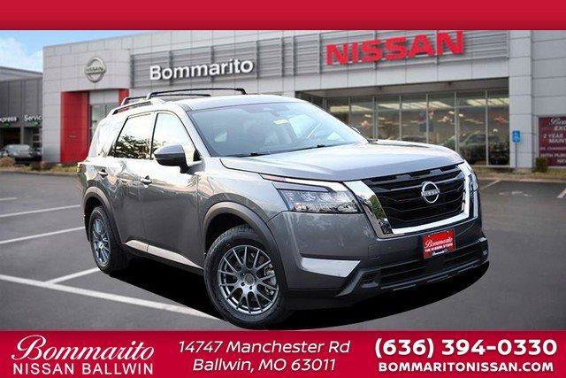Used 2025 Nissan Pathfinder SV w/ SV Premium Package