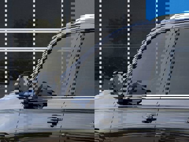 New 2026 Chevrolet Suburban LS image 12