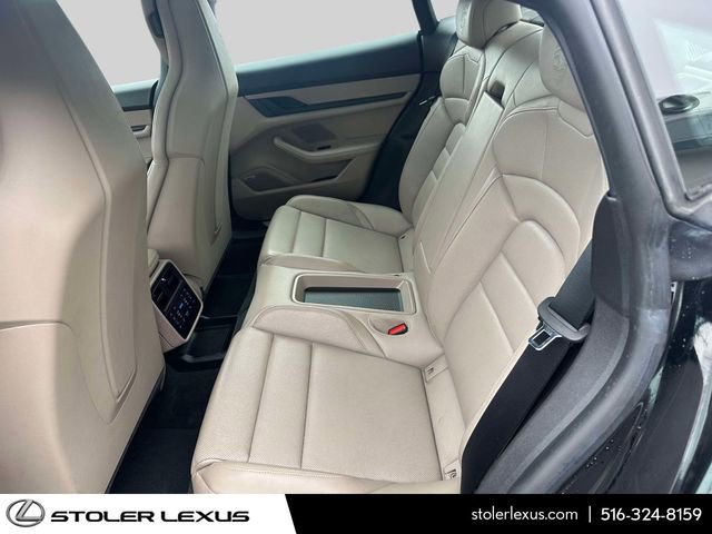 Used 2021 Porsche Taycan 4S image 19