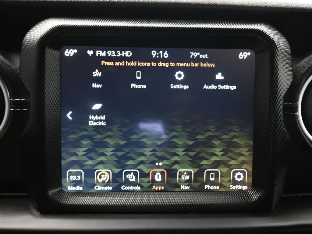 Used 2021 Jeep Wrangler Unlimited Sahara w/ Cold Weather Group image 17