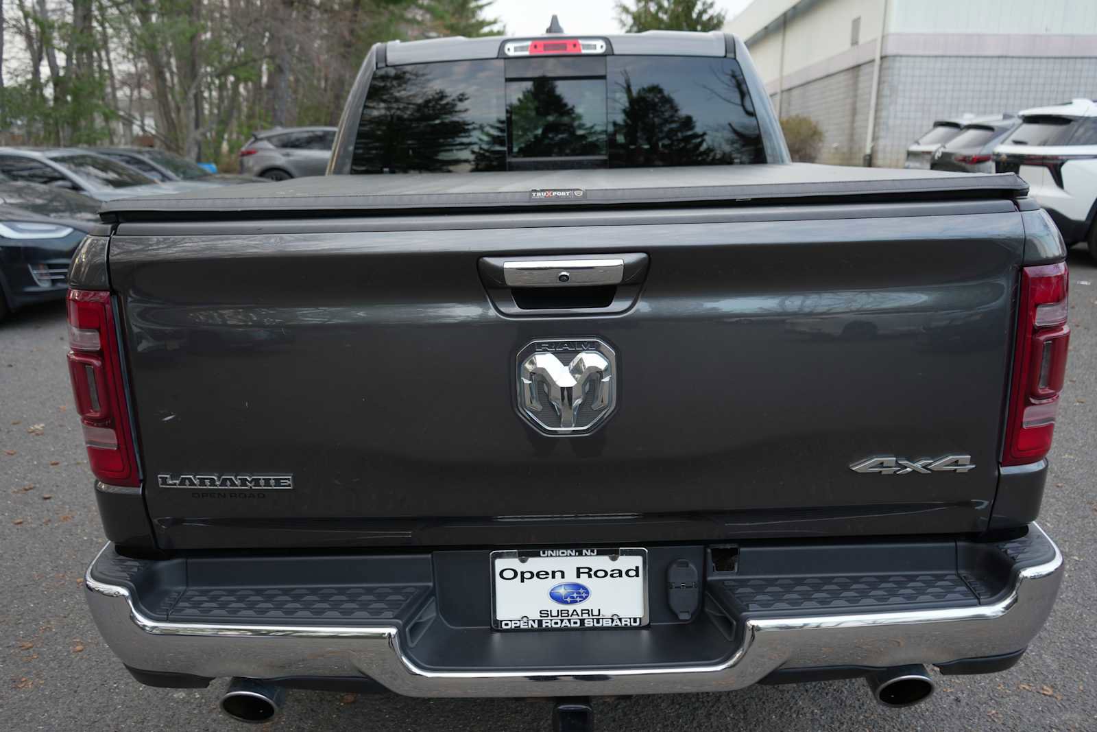 Used 2022 RAM 1500 Laramie image 9