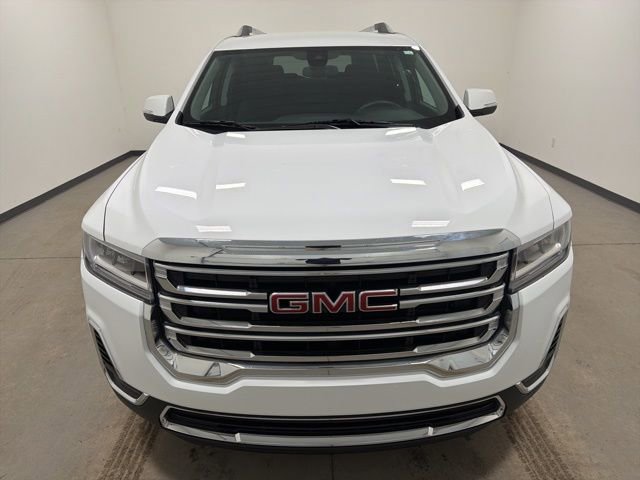 Used 2023 GMC Acadia SLE w/ Driver Convenience Package image 2