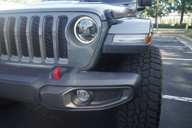 Used 2023 Jeep Gladiator Rubicon w/ LED Lighting Group AWD/4WD image 25