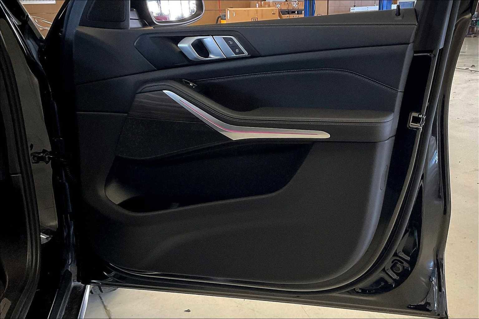 Certified 2024 BMW X5 xDrive50e w/ Parking Assistance Package image 21