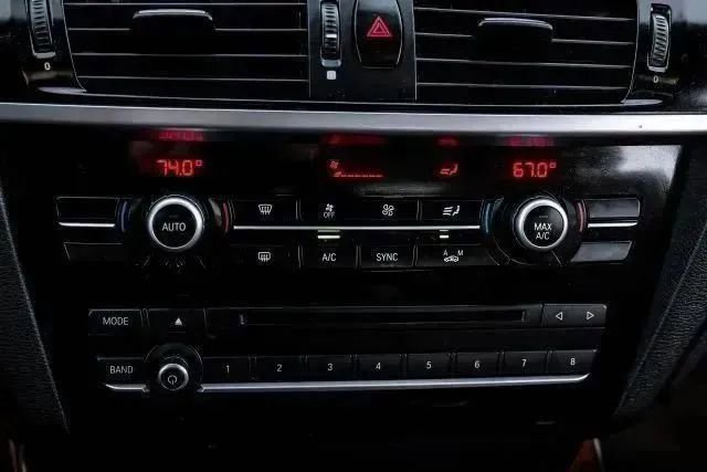 Used 2016 BMW X4 M40i image 34